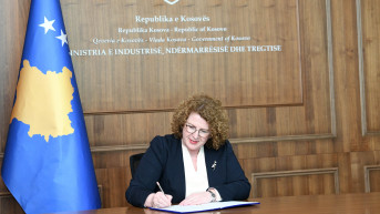 Rozeta Hajdari potpisala Odluku o regulisanju cena naftnih derivata
