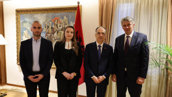 Predstavnici Alijanse za Albance iz Severne Makedonije u Tirani sa Begajem 