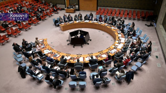 Un