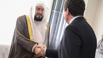 Kurti sa imamom Kabe Kurti sa imamom Kabe