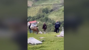Glasačke kutije u Albaniji