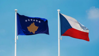 Zastave Kosova i Češke