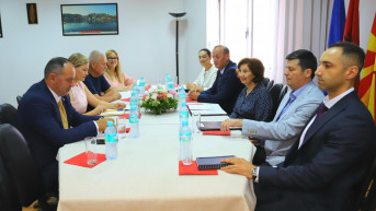 Siljanovska Davkova na sastanku sa manjinama