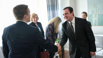 Aljbin Kurti sa gostima iz Poljske