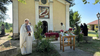 Liturgija ispred hrama u Goraždevcu