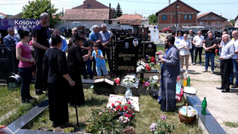 Parastos Dimiriju Popoviću
