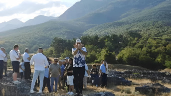 Verski obred na ostacima manastira Bogorodice Hvostanske