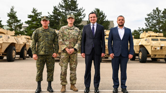 Kurti, Maćedonci i Jašari