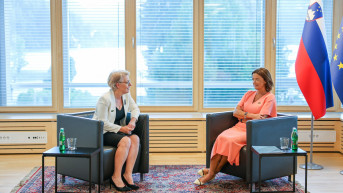 Donika Gervala i Tanja Fajon