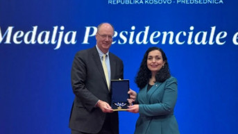 Pol Vilijams i Vjosa Osmani