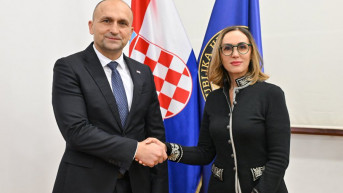 Anušić i Hodža