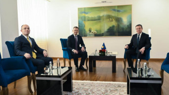 Kurti, Peci i Demeljezi