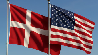 Zastave Danske i SAD