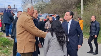 Aljbin Kurti u Severnoj Mitrovici