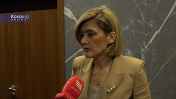 mimoza kusari ljilja