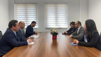 Milan Radojević sa Peterom Dueom