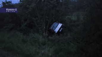 Automobil sleteo s puta kod Leposavića
