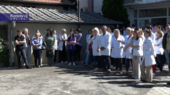 Protest zdravstvenih radnika u Gračanici