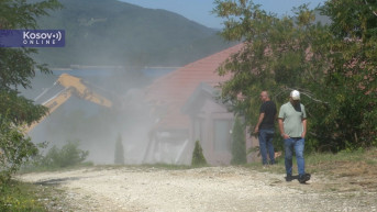 Motel Jezero koji se ruši