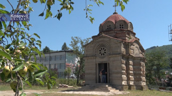 priština