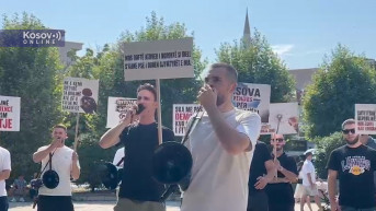 protest ispred Skupštine Kosova