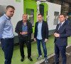 Damjan Jović tokom obilaska fabrike Lola fot u Lešku.jpeg
