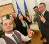 vjosa osmani njen tim