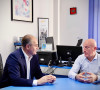 Enver Hodžaj sa direktorm bolnice u Prizrenu