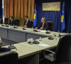 Besnik Bisljimi sa članovima kosovske vlade