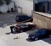 Otkrivanje sumnjive torbe sa oružjem ispod automobila u Peći