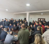 Ivan Vujić sa meštanima Vitine