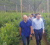Petković u poseti imanju porodice Jevremović.jpg