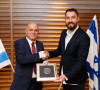 Aljbert Krasnići i Esavi Frej
