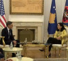 Vjosa Osmani i Derek Šole