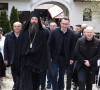 Petar Petković u manastiru Draganac sa vladikom Ilarionom