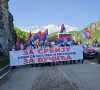 Građani Leposavića i Severne Mitrovice krenuli peške za Beograd na miting podrške Vučiću