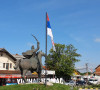Nova zastava Srbije postavljena u Gračanici