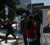Dželjalj Svečlja kamenicama gađa policiju