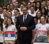 Vučić sa srpskom decom iz regiona