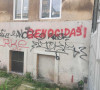 Grafit pored Ambasade Srbije u Sarajevu