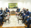 Aljbin Kurti i Besnik Bisljimi sa ambasadorima Kvinte