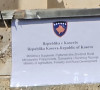 Postavljene table kosovskih institucija na zgradama koje je zauzela policija