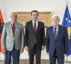 Kurti sa bivšim predsednicima Albanije i Kosova, Alfredom Mojsijom i Fatmirom Sedjijuom