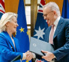 Ursula fon der Lajen i Entoni Albanez