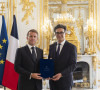 Makron i Hiseni