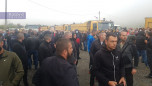 Srbi sa severa Kosova blokirali Jarinje
