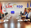 Vjosa Osmani i Natalija Apostolova 