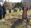 Mitrovdanske zadušnice - groblje u Prištini