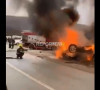 automobil u plamenu saobraćajna nesreća vatra