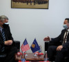Ministar odbrane sa američkim ambasadorom